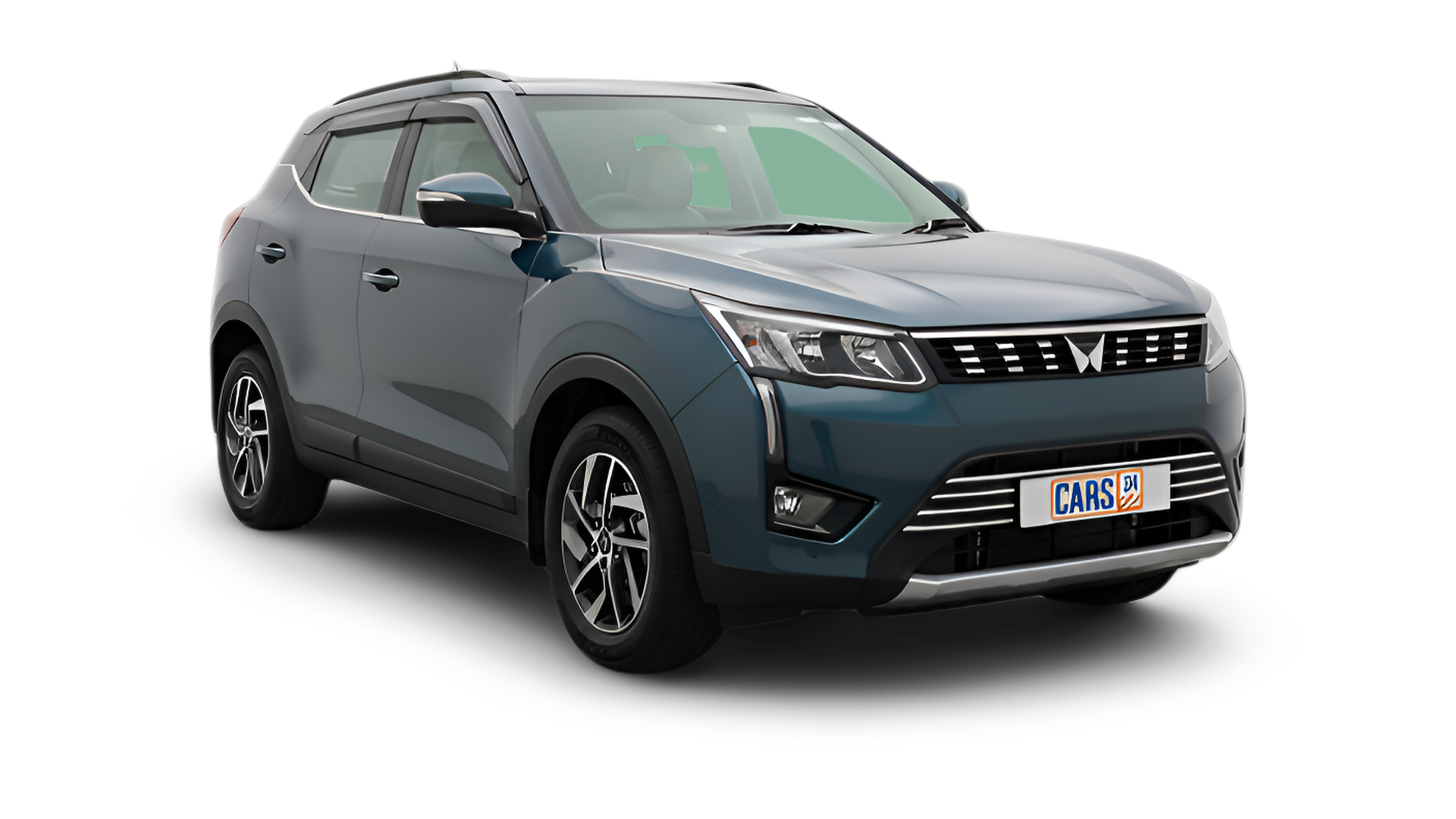 2023 Mahindra XUV300 - SUV - Petrol - Automatic - ₹10.50 lakh